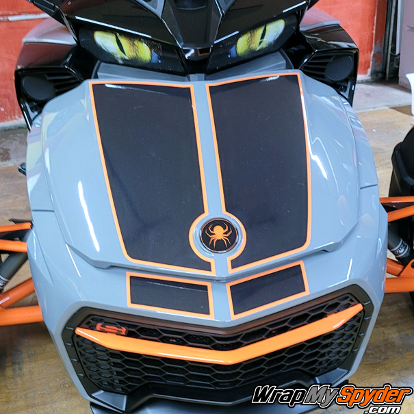 Can-am-Spyder-F3-Le-Mans-Tracer-frunk-racing-stripe-Black-with-Orange-outline
