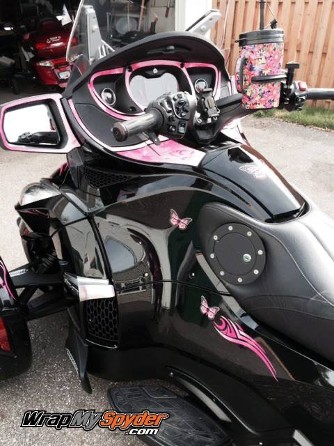 Pink Fade Freedom Wings BRP Can-am Spyder graphics kit with optional matching dash kit.