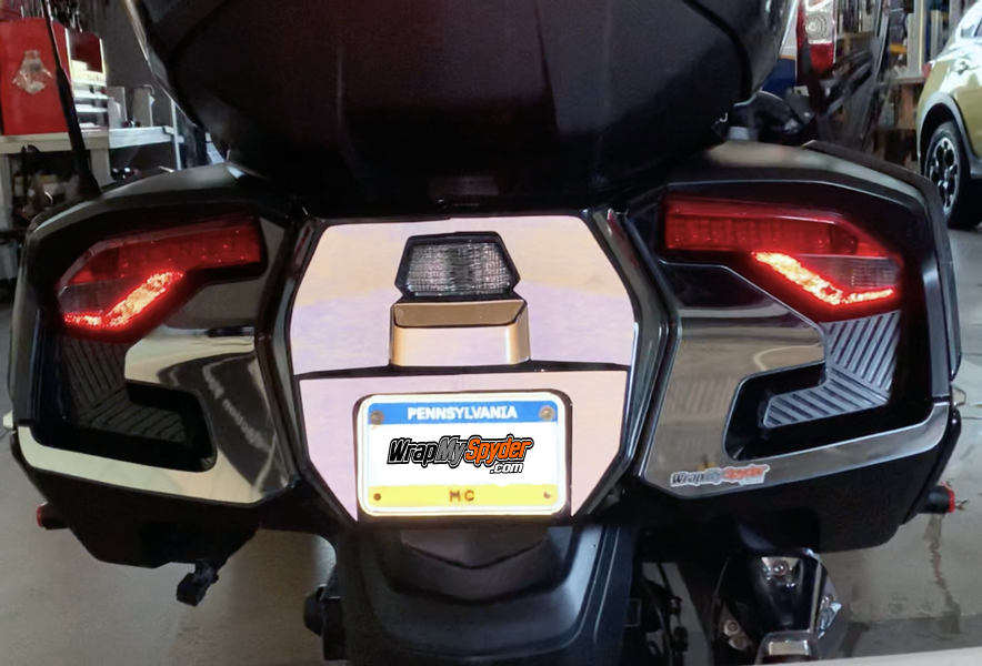 2020-22-BRP-Spyder-RT-RT-Limited-rear-tail-kit--reflective-Black-option