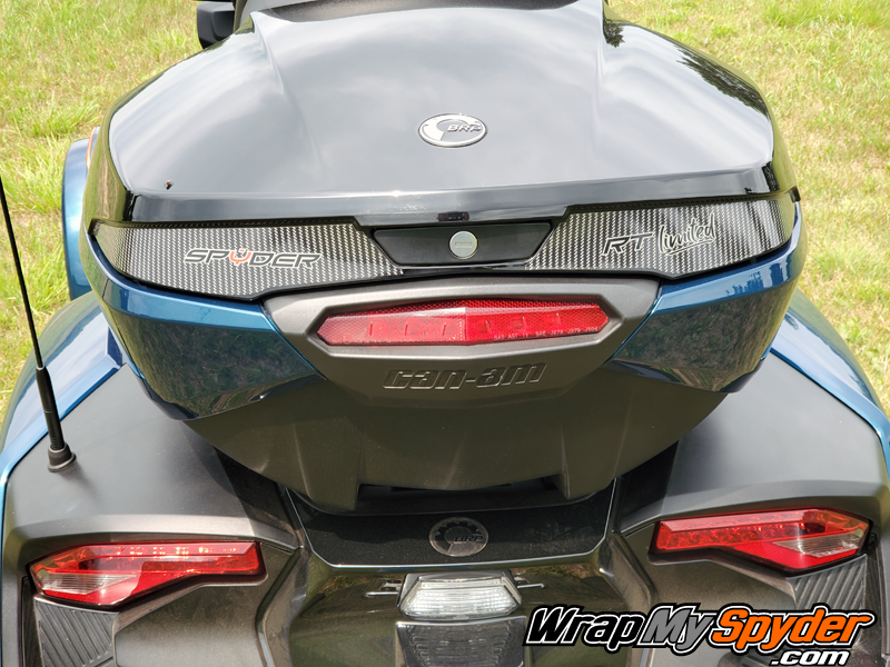 2020+-BRP-Can-am-Spyder--RT-Limited--Gloss-Carbon-Fiber-Top-Case-Handle-Insert-Spydrer-RT-Limited-text
