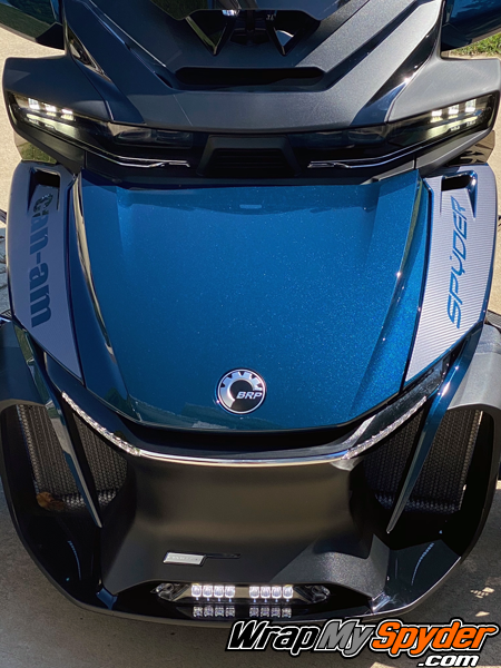 2020-BRP-Can-am-Spyder-RT-Limited-Textured-Carbon-Fiber-Charcoal-Intake-Panels