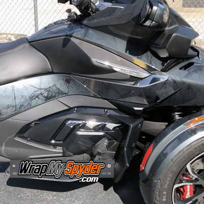 2020-BRP-Can-am-Spyder-RT--gloss-carbon-fiber--knee-panel