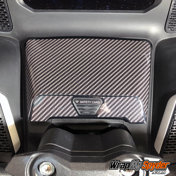 2020-BRP-Can-am-Spyder RT-glove-box-gloss-carbon-fiber