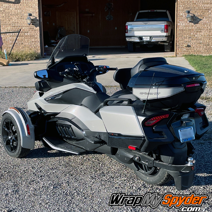 2020+-Can-am-Spyder-RT-Limited-Top-Case-Side-Stripe-in-Chalk-color