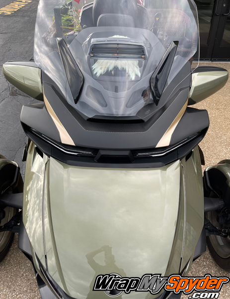 2020+-Spyder-RT--RT-Limited-Faring-Accent-kit-sea-to-sky-with-textured-carbon-fiber-black-and-Sea-to-sky-gold