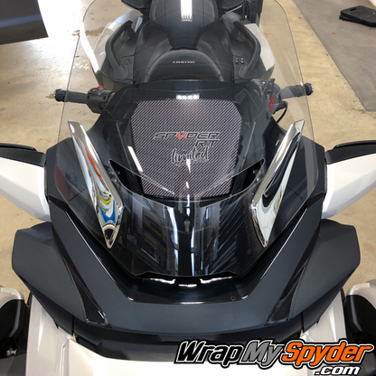 2020-Spyder-RT-Windshield-Plate-logo-Spyder-RT-Limited