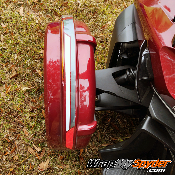 2020+-Spyder-RTL-Break-Stripe-Edge-kit-White-and-Charcoal-front-fender-stripes