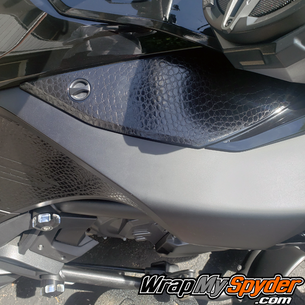 BRP-Can-am-Spyder-F3-Access-Panel-Service-Panel-Allagator-Skin