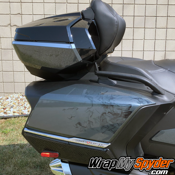 BRP-Can-am-Spyder-Top-Case-Side-bar-in chrome-finish. Fits 2020+ RT Limited and 2017+ F3 Limited models