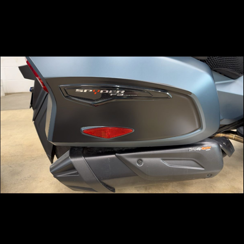 F3-T/ F3-L Saddlebag Side Panel Insert Kit