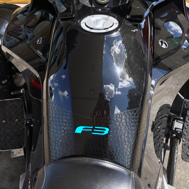 BRP-Can-am-Spyder-F3-mini-tank-bra-alligator-with-aqua-text