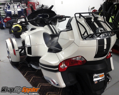 BRP-Can-am-Spyder-RT-GT-racing-stripes-matte-Black-finish
