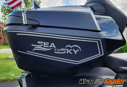 BRP-Can-am-Spyder-RT-Sea-to-Sky-Top-Case-side-stripe-in-Silver-metallic