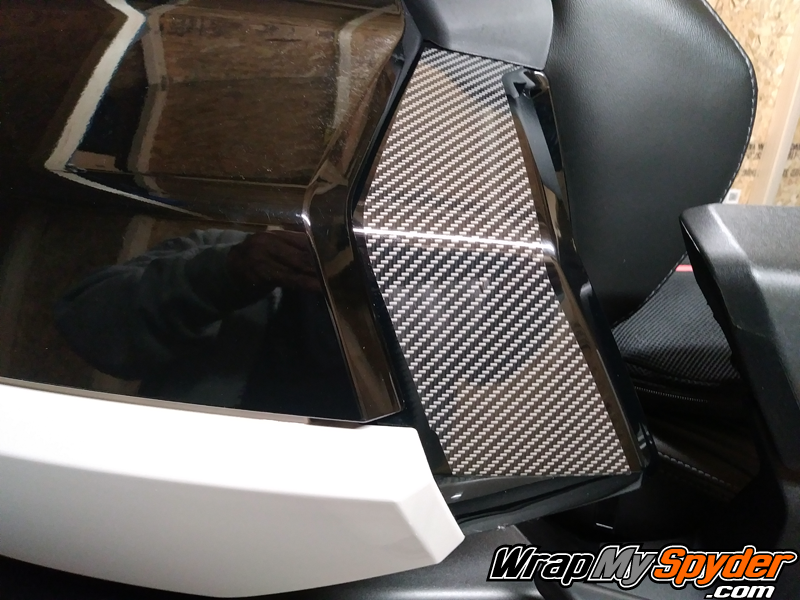 BRP-Can-am-Spyder--Top-Case-Speaker-Insert-Digital-Carbon-Fiber