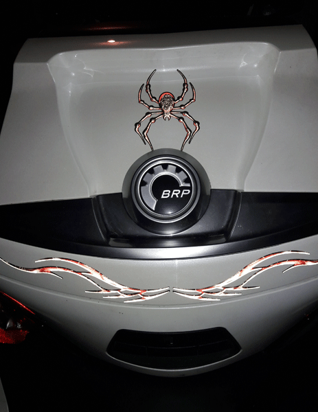 Barbwire-Lightning Red-w-black-red-spider-reflective