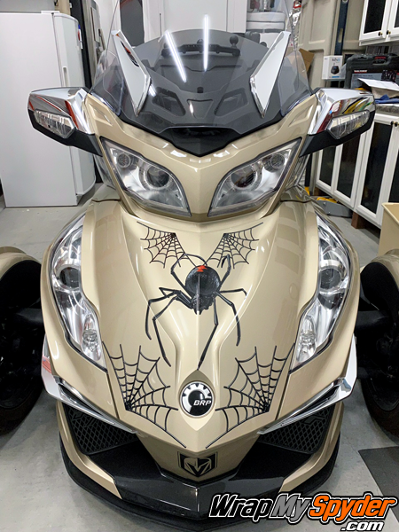 Black-Widow-Crawler-graphics-kit-for-all-models-of-BRP-Can-am-Spyder