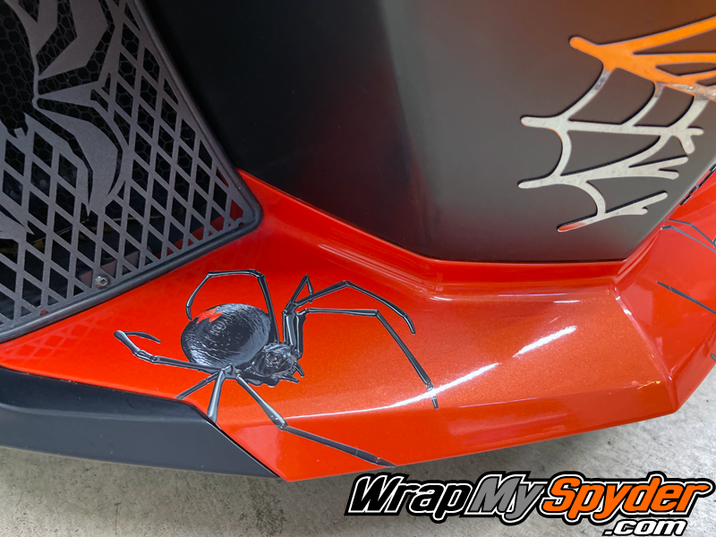 Black-Widow-Crawler-small-decal-for-can-am-spyder