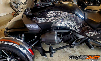 Black-Widow-Party-Can-am-Spyder-wrap-on-F3-Spyder