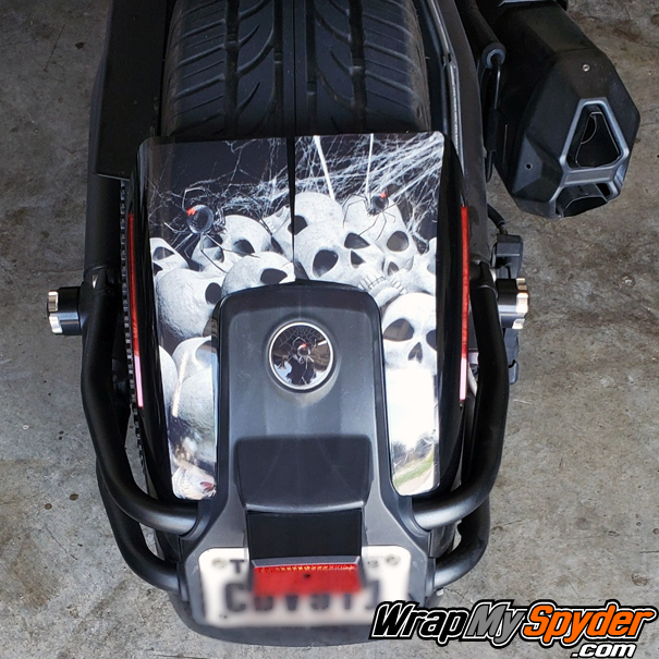 Black-Widow-Party-F3S--Le-Mans-Rear-Fender-Racing-stripe-for-Can-am-Spyder-F3-and-F3S-machines