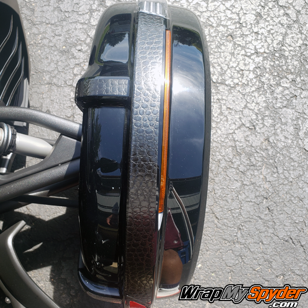Can-am-Spyder-2019+-Fender-Tops-kit-Alligator-Skin-accent-kit