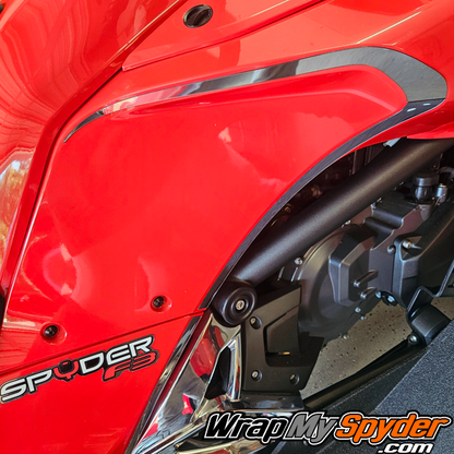 Can-am-Spyder-Chrome-Knee-Accent-kit-highlights-the-body-lines-on-your-F3-Spyder