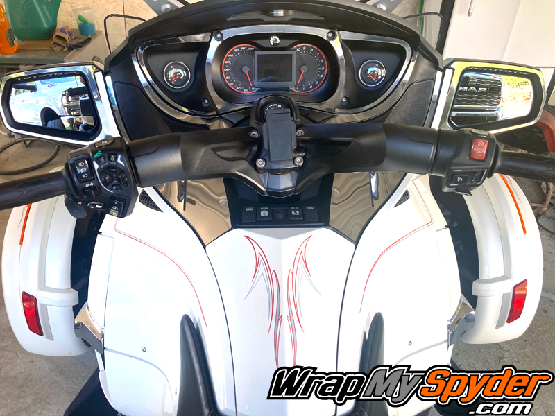 Can-am-Spyder-RT-2010-2017-Chrome-12-piece-Dash-accent-kit