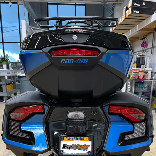 Can-am-Spyder-RT-F3-Limited-Top-Case-inlay-text-Can-am