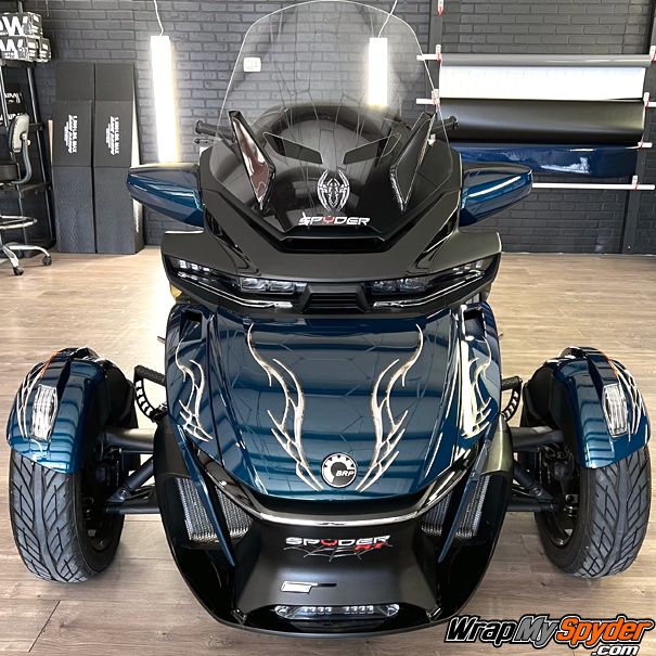 Can-am-Spyder-RT-Limited-Petrol-Blue-with-Barbwire-Lightning-Gray-tone-Reflective-graphcis-kit