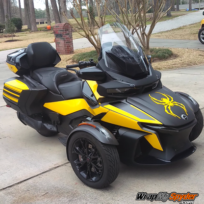 Can-am-Spyder-2020-2024-colored-body-panel-Inserts-on-selected-panels with GT saddlebag, Bellerdine solid spider and Intake accent kit