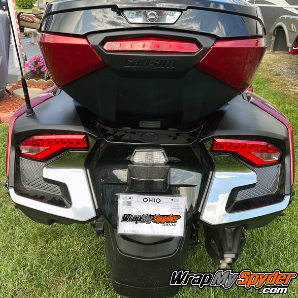 Can-am-Spyder-RT-RT-Limited-2020-2023+-Chrome-Taillight-accent-overlay-with-chrome-key-surround