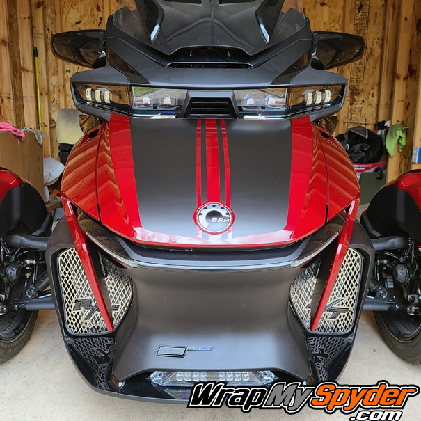 Can-am-Spyder-RT-Racing-stripe-kit-Daytona-stripe-kit-in-Satin-Black