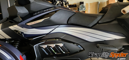 Can-am-Spyder-RT-air-wing-and-Boot-panel-stripes-combined-complete-the-look-for-the-side-of-the-bike