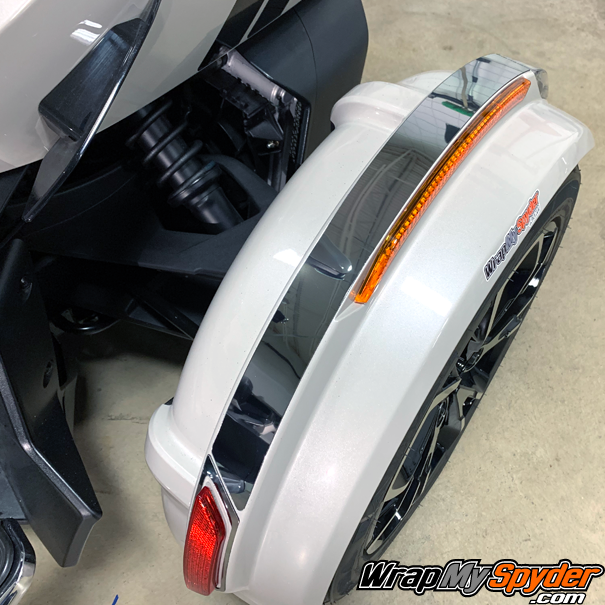 Canam-Spyder--Chrome-Fender-Tops--accent-kit-fo-2019+---Spyder-RT-F3-Models