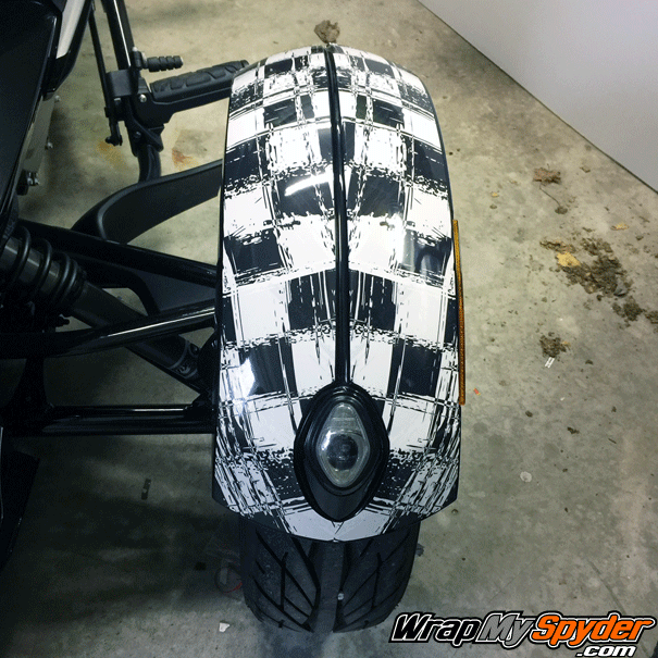 Distressed-checkers-Classic-fender stripes