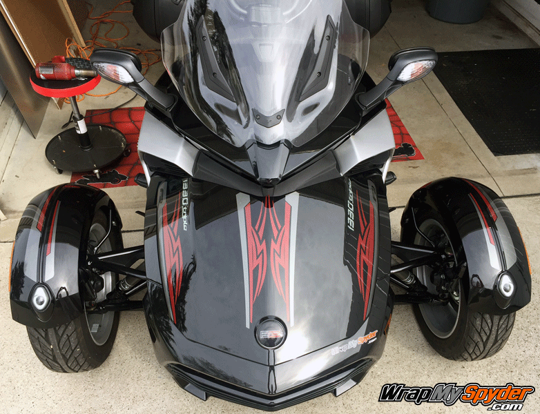 F3-Break-Stripe Lightning-frunk-burgundy-Charcoal