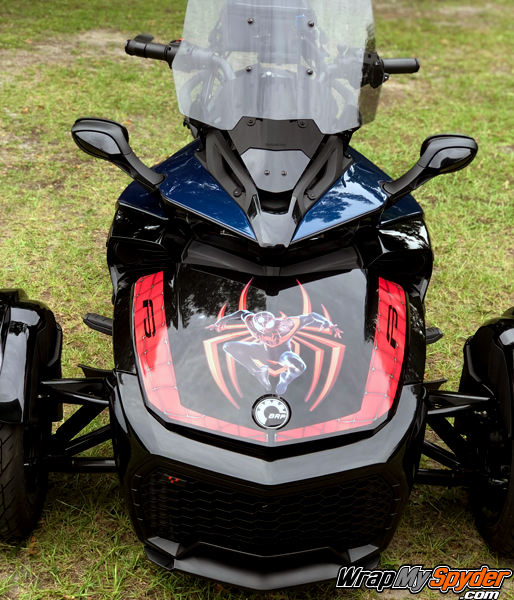 F3-Can-am-Spyder-front-trunk-racing-stripe-Red-Web-Le-Blanc-frunk-racing-stripe