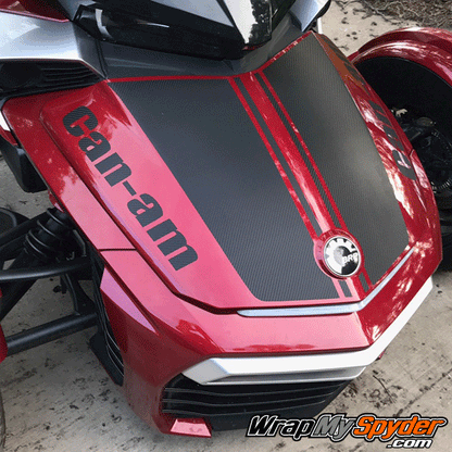 Can-am-text in textured carbon fiber