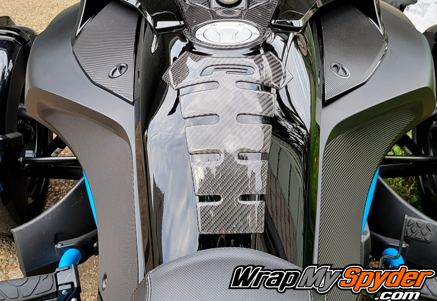 F3-Spine-3D-Carbon-Fiber-tank-protector,-Textured-carbon-fiber-black-service-and-knee-panels