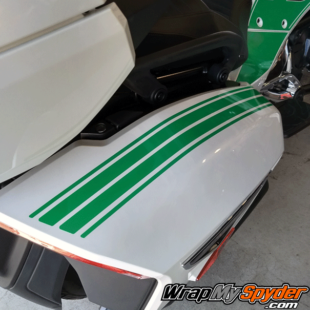 Spyder F3 Limited-saddle-bag-stripes with optional Knee Panel cut out in Kelly Green
