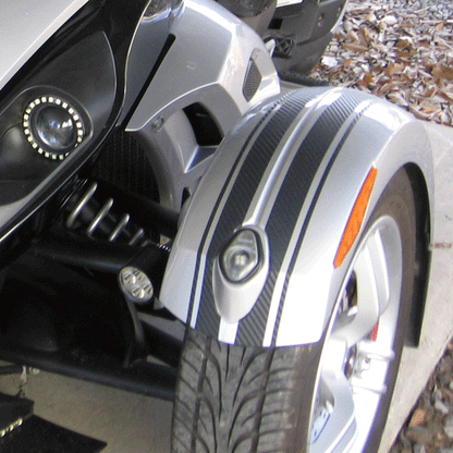 GT-Fender-stripes-Carbon-Fiber