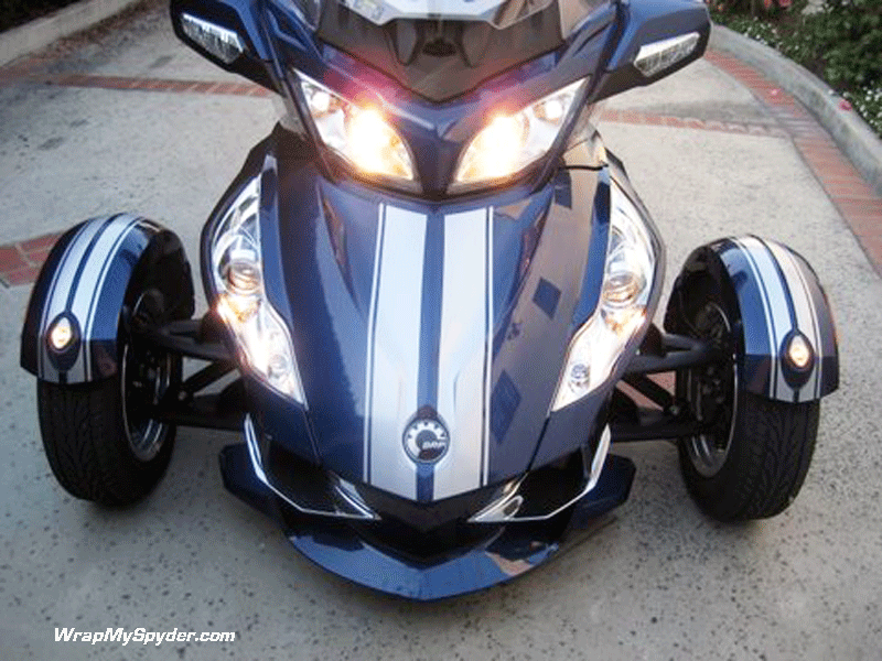 GT-Racing-stripes-silver