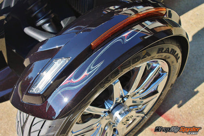 Ghost Red Lightning graphics mounted on new style fenders