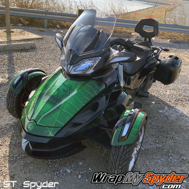 Lantern-Web-Can-am-Spyder-wrap-kit
