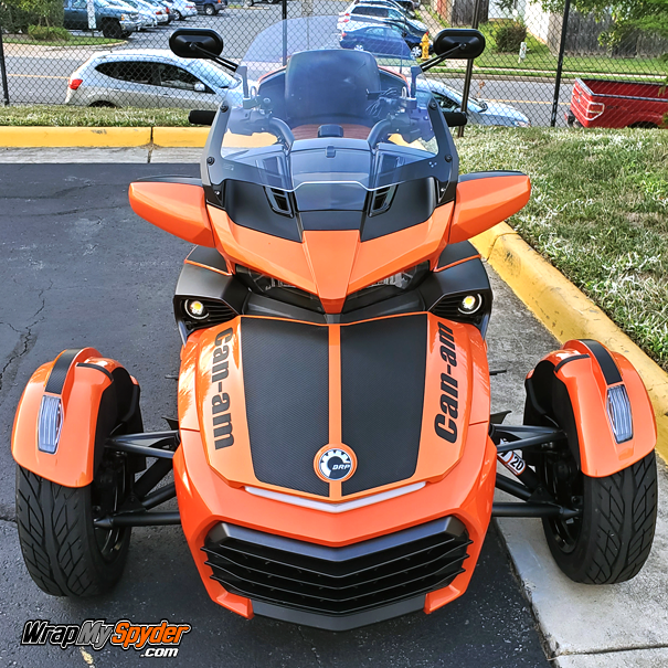 Le-Mans-Frunk-Stripes-with-optional-Can-am-text