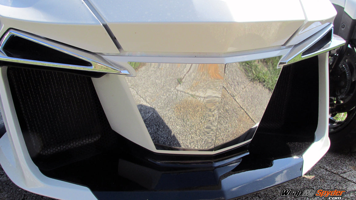 Chrome air dam insert for Spyder RT