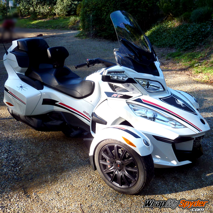 RT-Break-Stripe-with-frunk-insert