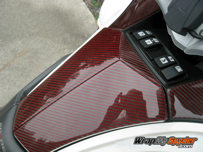 Red-black-carbon-fiber-3-piece-glove-box-Spyder-RT