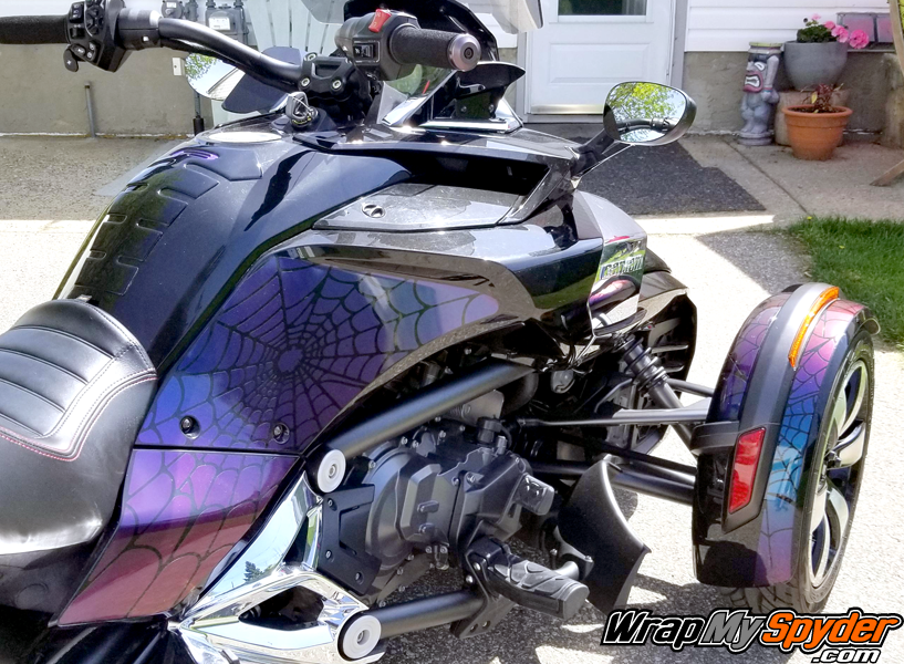 BRP Can-am Spyder-F3S-Reverse-Webs-with-New Style Fenders