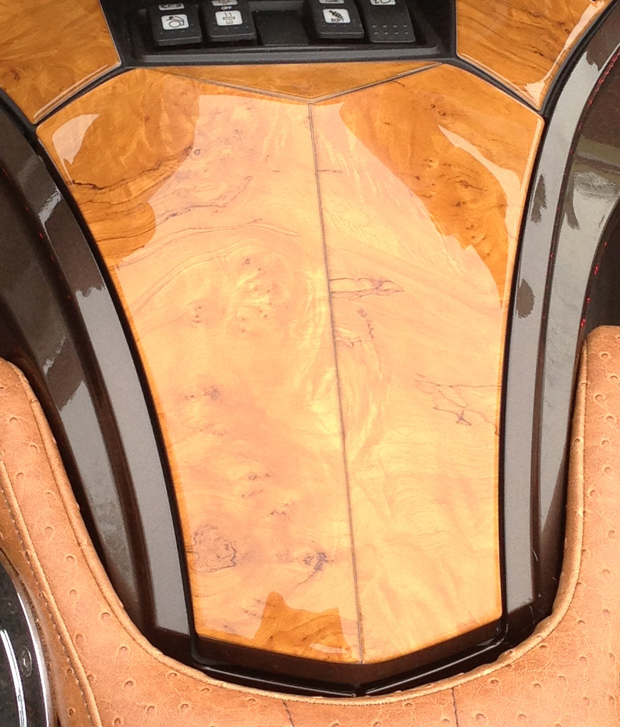 Spyder-RT-Honey-Burl-3-piece-glove-box