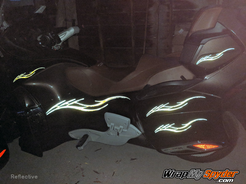 Barbwire-lightning Yellow Reflective Spyder RT graphics kit.